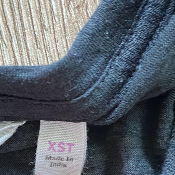 Athleta Asana Tunic 3/4 Sleeve Top - Picture 3 of 5